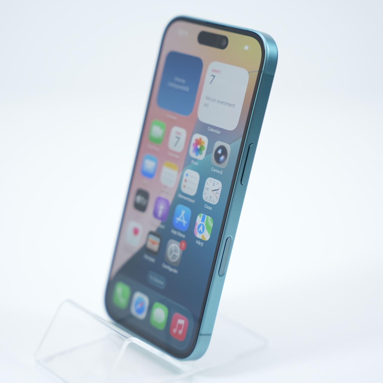 Telefon Apple iPhone 16 128GB - 1 | YEO