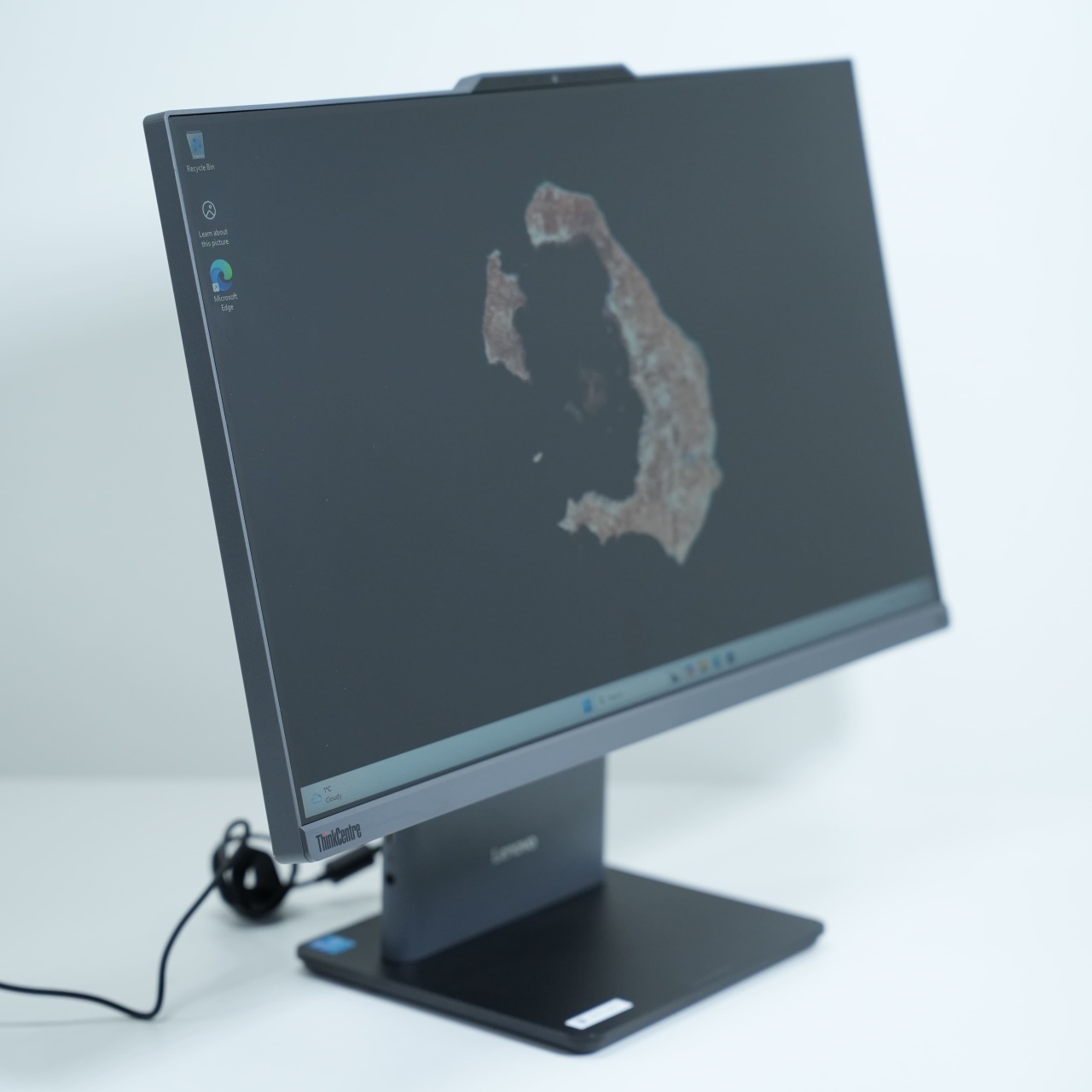 Unitate Pc All In One Lenovo Thinkcentre Neo 50a 24 Gen 5, Intel Core i3-1315U, 23.8", Rezolutie FullHD, 8 GB DDR5, SSD de 512 GB, Intel UHD Graphics - imagine 3