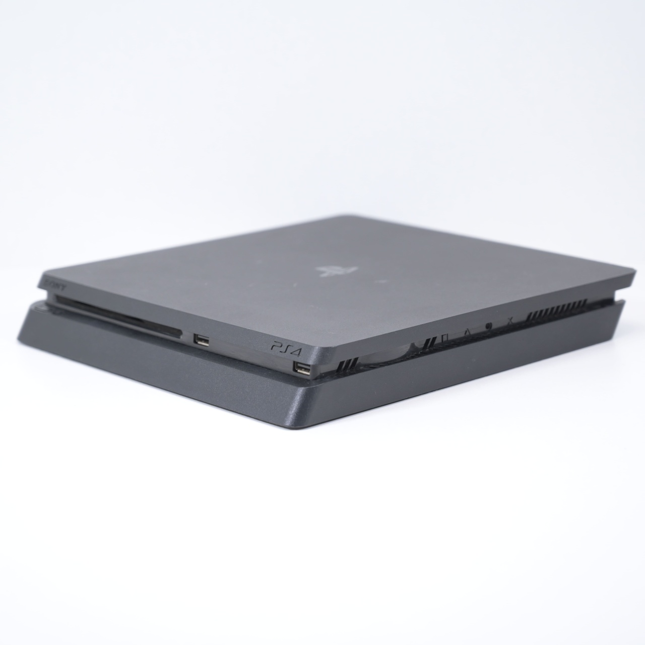 Consola Playstation 4 Slim 1TB - 1 | YEO
