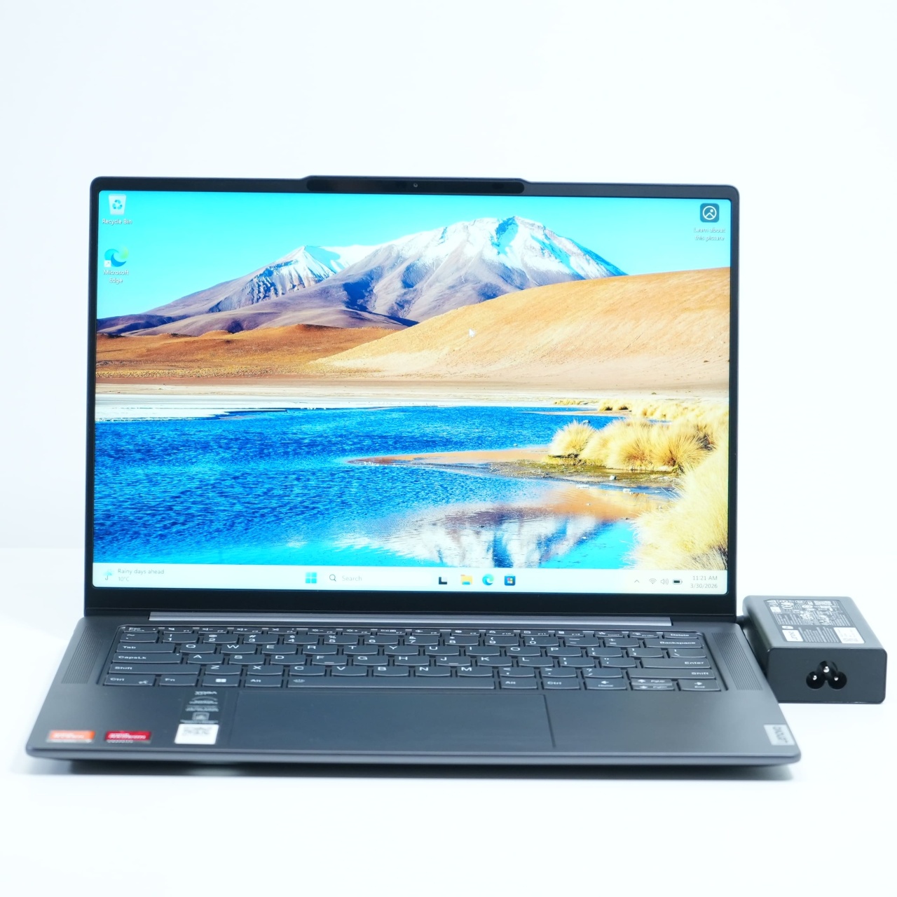 Laptop Lenovo Yoga Pro 7 14aph8, AMD Ryzen 7 7840HS, Rezolutie 2560x1600, 14.5", 32 GB DDR5, SSD de 1 TB, AMD RadeonT 780M - imagine 8