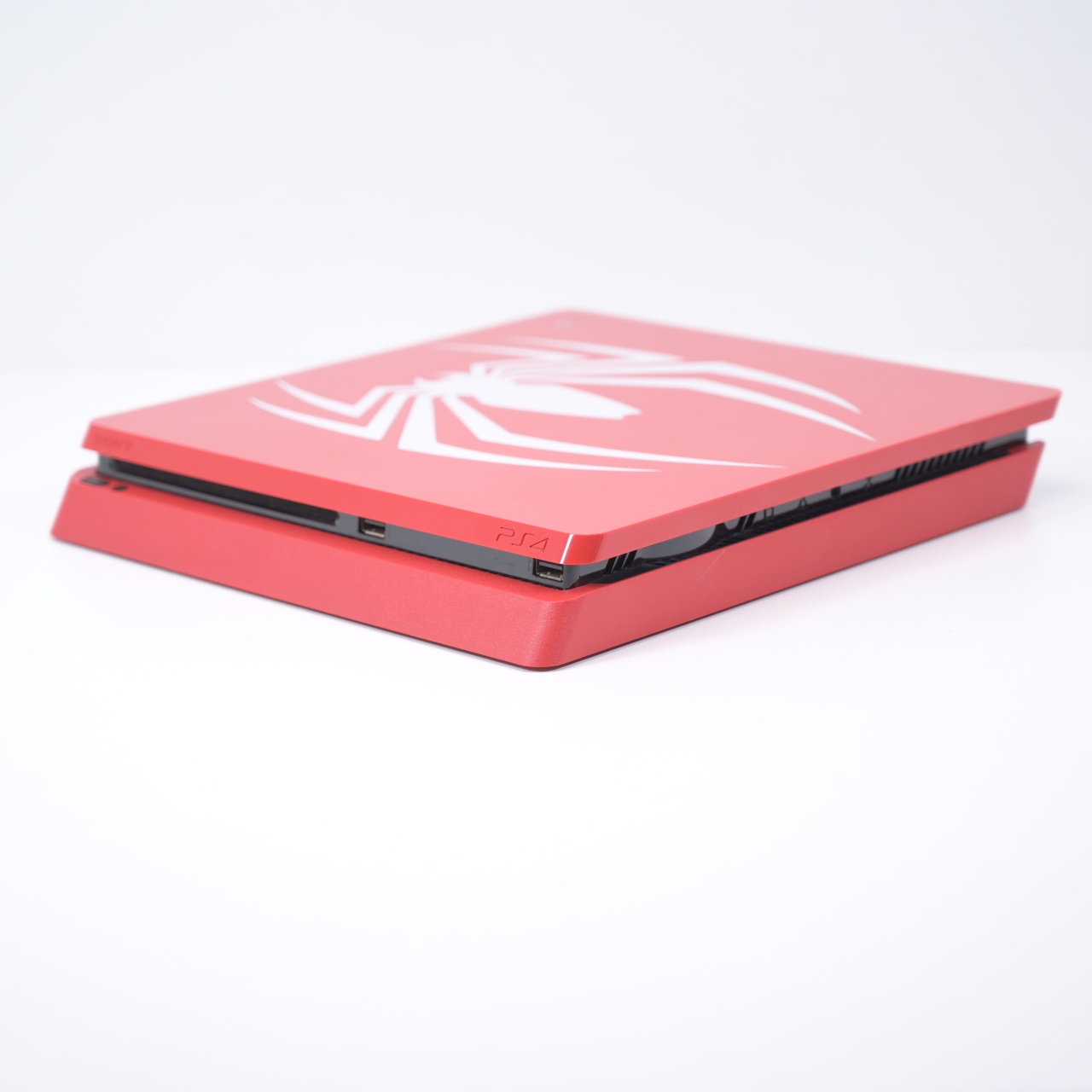 Consola Playstation 4 Slim 1TB - 2 | YEO