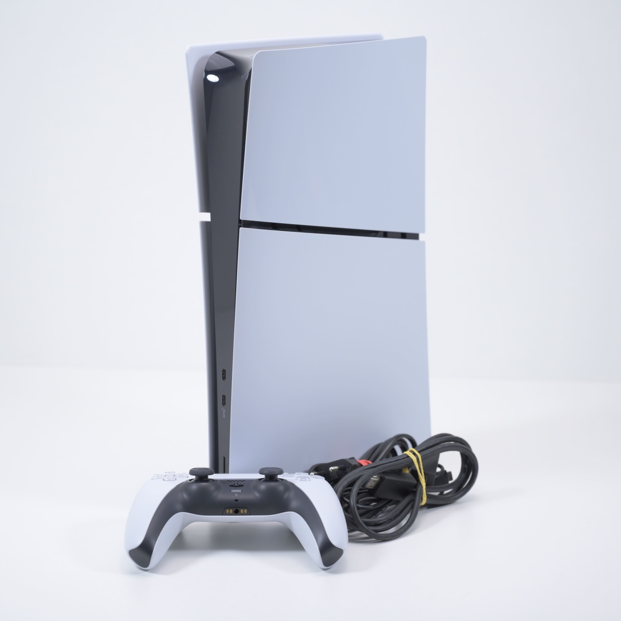 Consola Playstation 5 Slim Digital - 5 | YEO