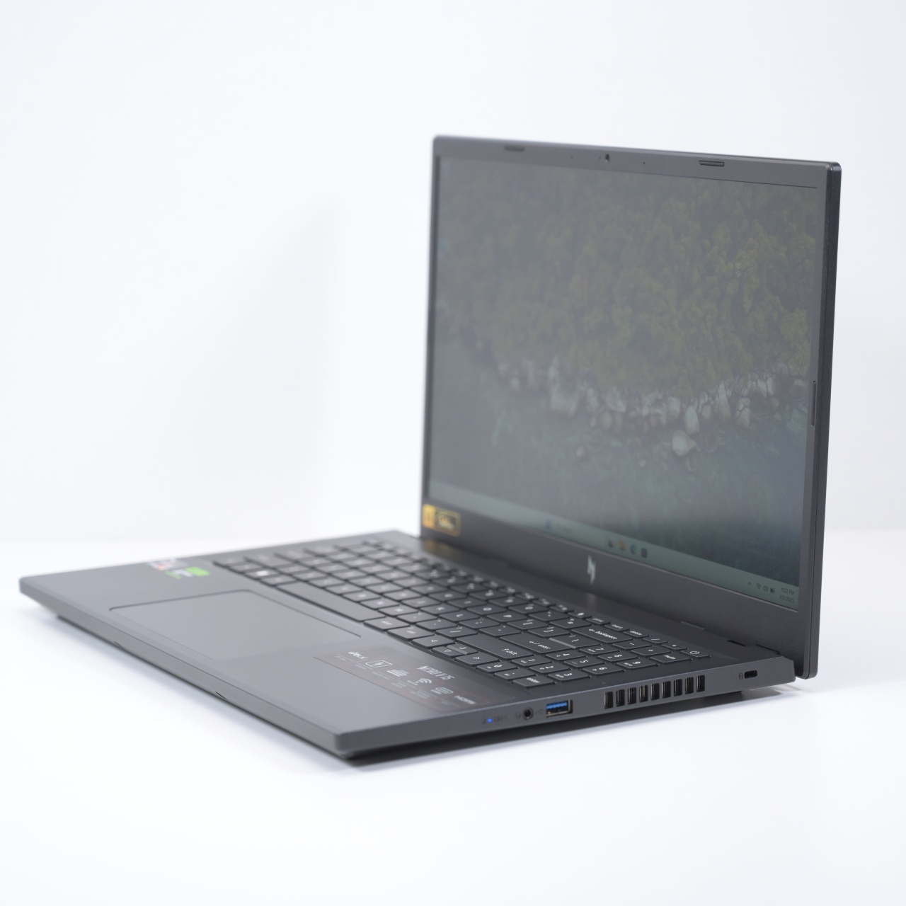Laptop Acer Nitro V 15 (ANV15-41-R6ZQ) - 1 | YEO