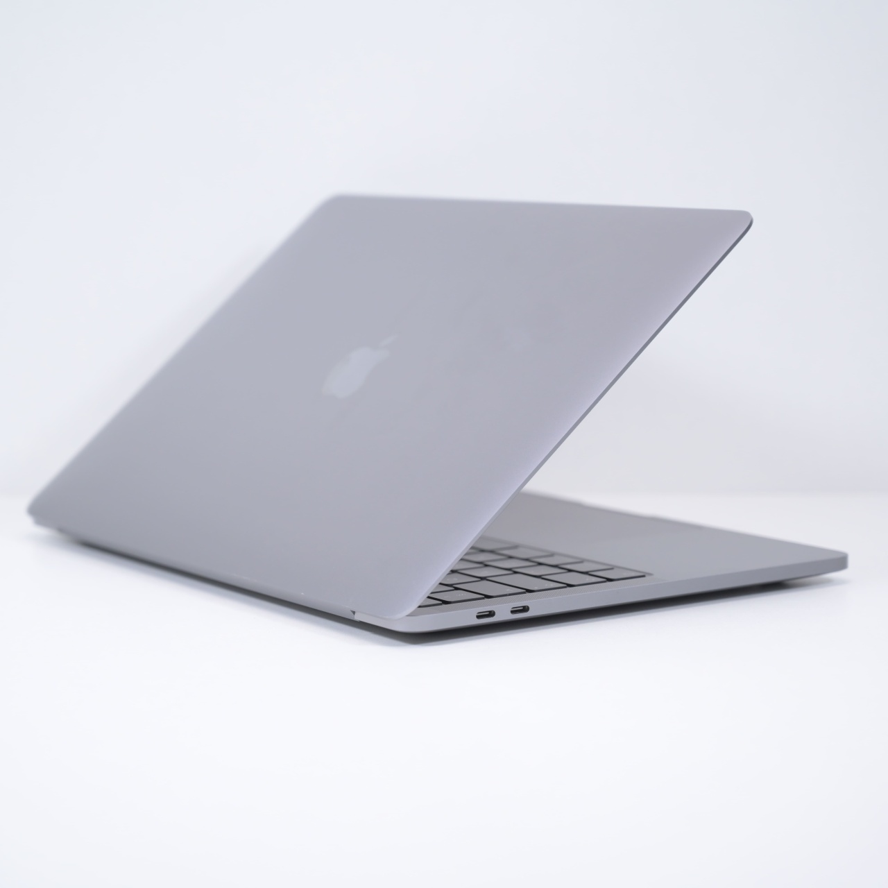 Laptop Apple Macbook Pro M1 (13-inch, A2338), Apple M1, 13.3