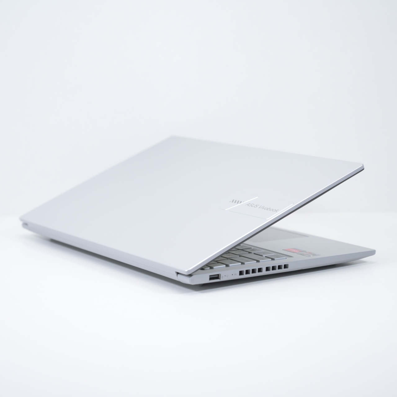 Laptop Asus Vivobook 15 (M1502Y) - 2 | YEO