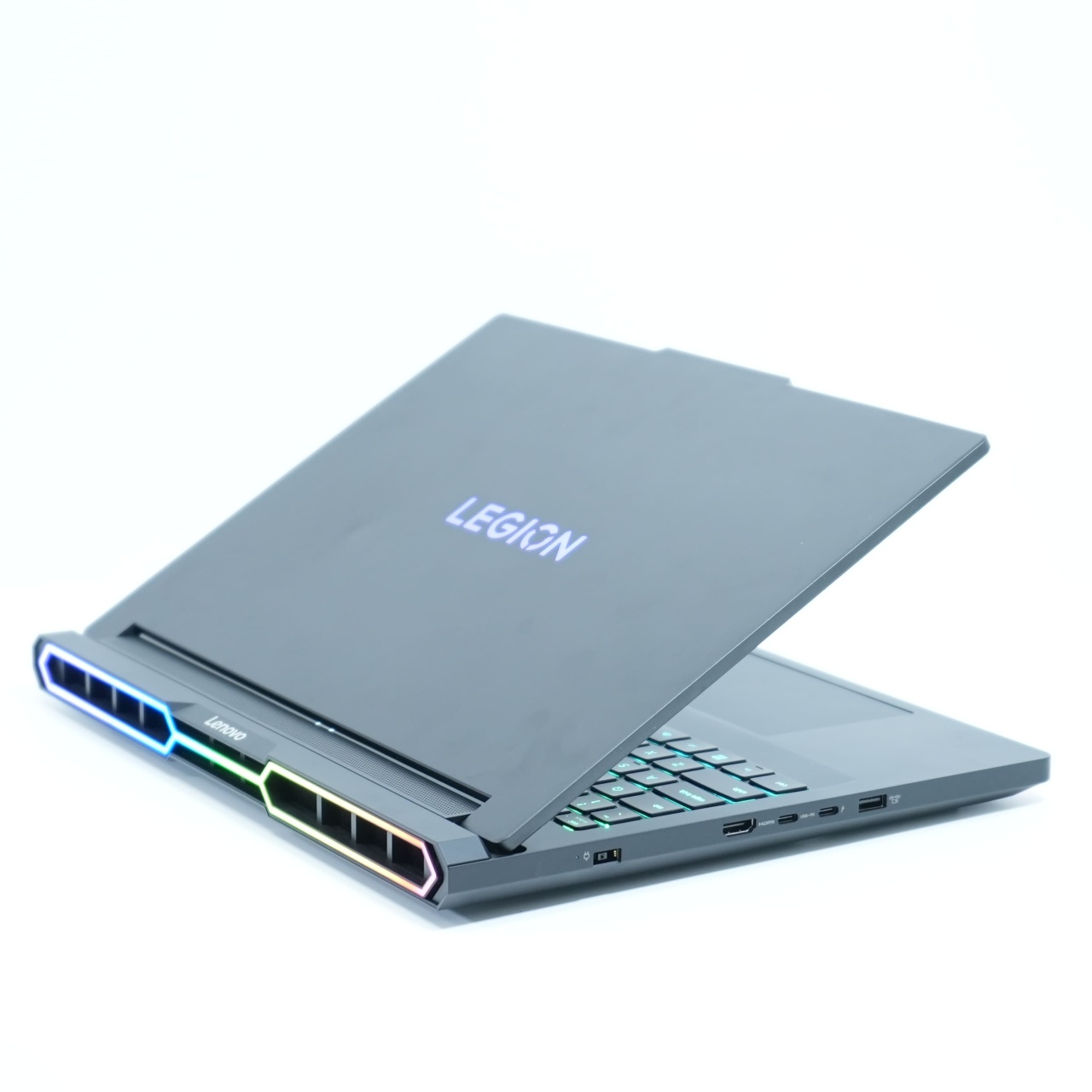 Laptop Lenovo Legion 7 Pro 16IAX10H, Intel Core Ultra 9 275HX, Rezolutie 2560x1600, 16", 240Hz, 32 GB DDR5, SSD de 1 TB, Nvidia GeForce RTX 5070 Ti - imagine 3