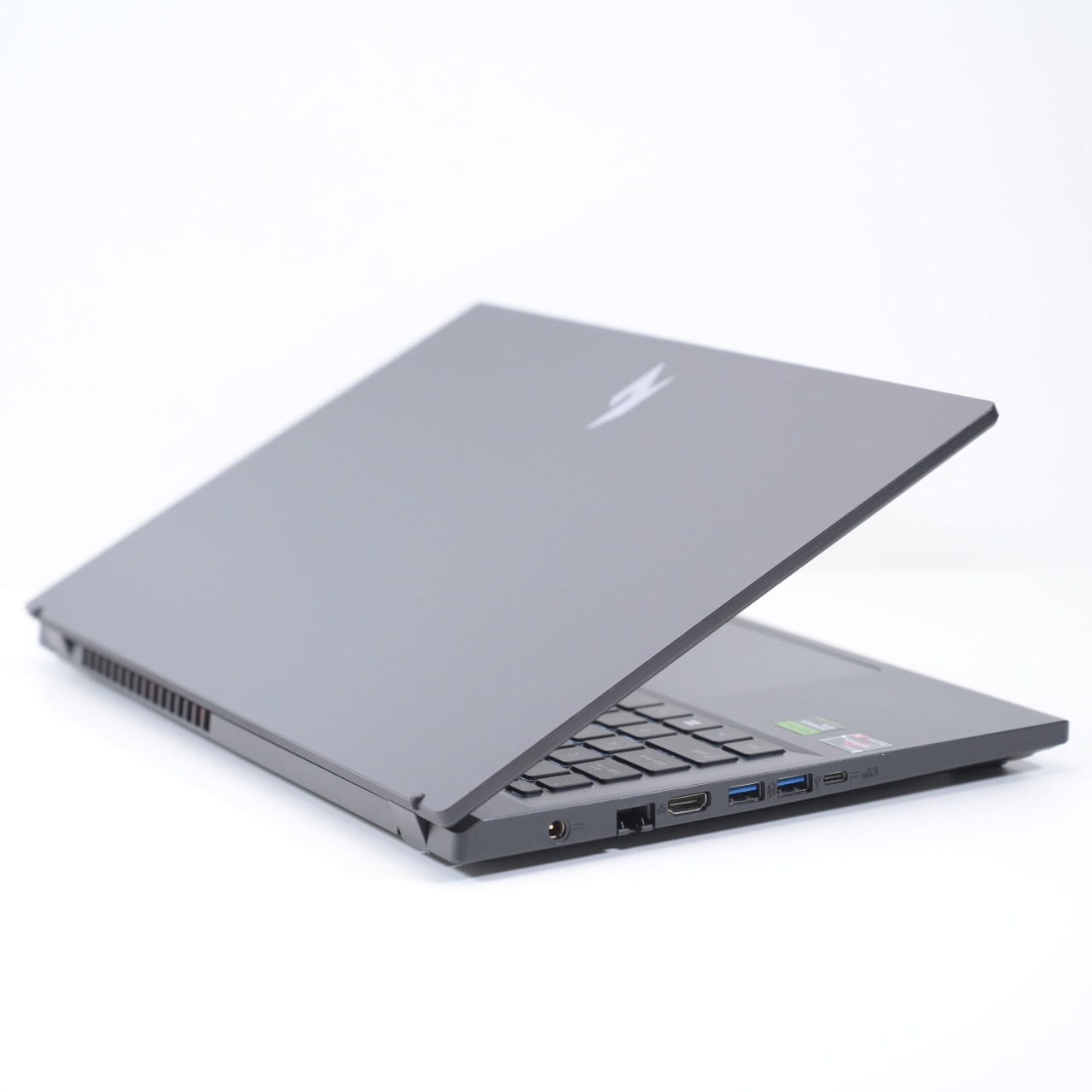 Laptop Acer Nitro V 15 (ANV15-41-R6ZQ) - 2 | YEO