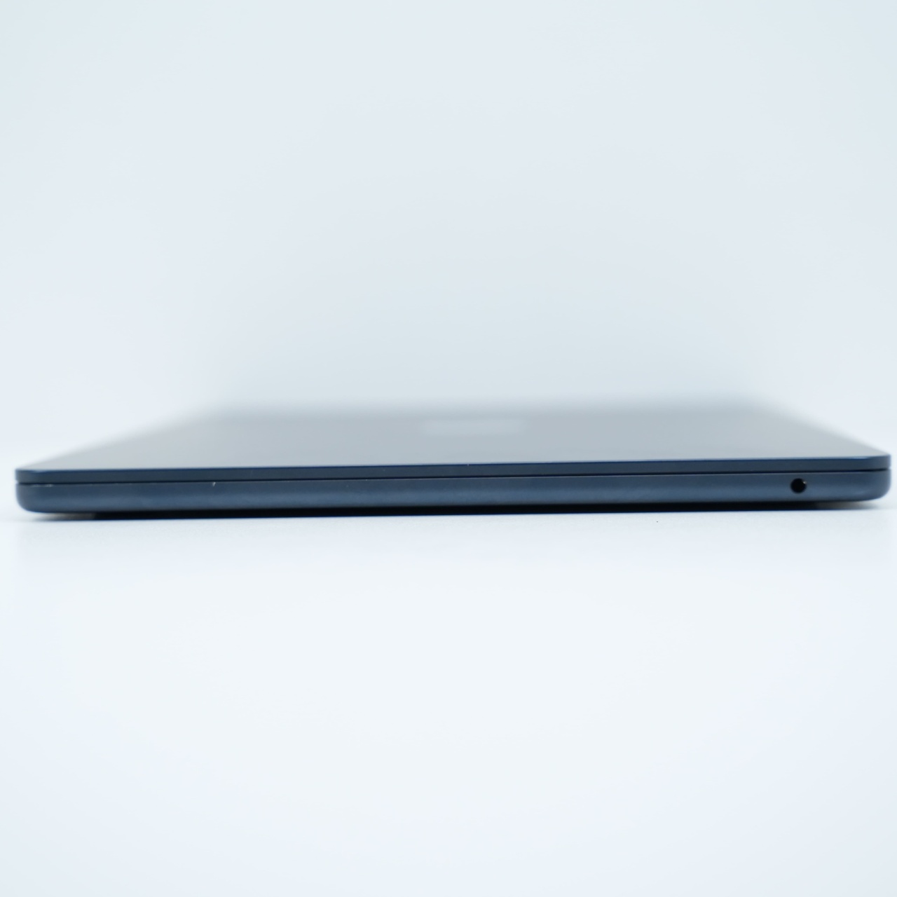 Laptop Apple Macbook Air A2681 (M2, 2022), Apple M2, 13.6", Rezolutie 2560 x 1664, 8 GB DDR5, SSD de 512 GB, Apple M2 - imagine 6