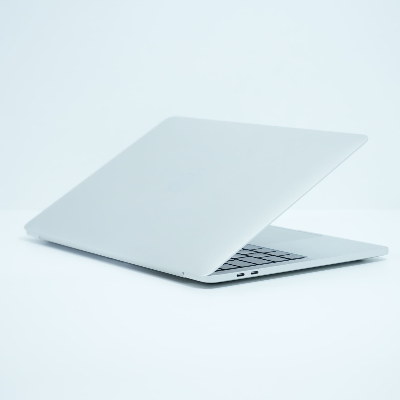 Laptop Apple MacBook Pro 13 M1 (2020), 13.3", Rezolutie 2560x1600, Apple M1, 256GB, Apple M1 - imagine 3