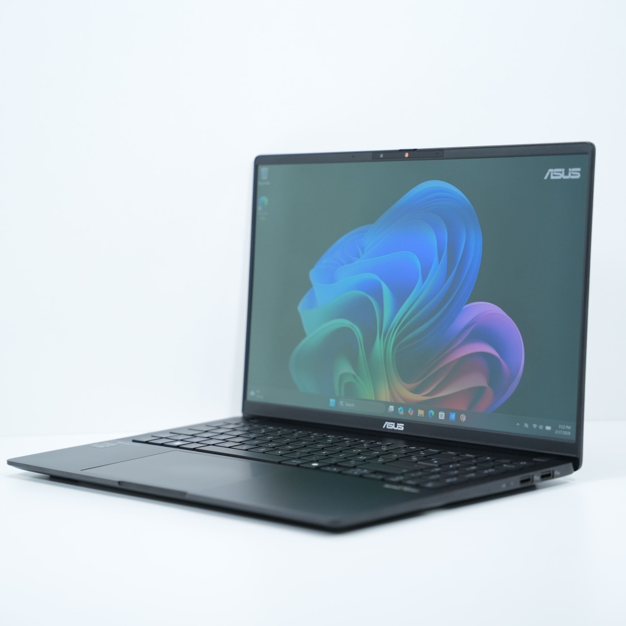 Laptop Asus VivoBook S15 (S5507QA-MA064X), Snapdragon X Elite - X1P42100, 15.6", Rezolutie 2880 x 1620, 120Hz, 16 GB DDR5, SSD de 512 GB, Qualcomm Adreno X1-45 - imagine 2