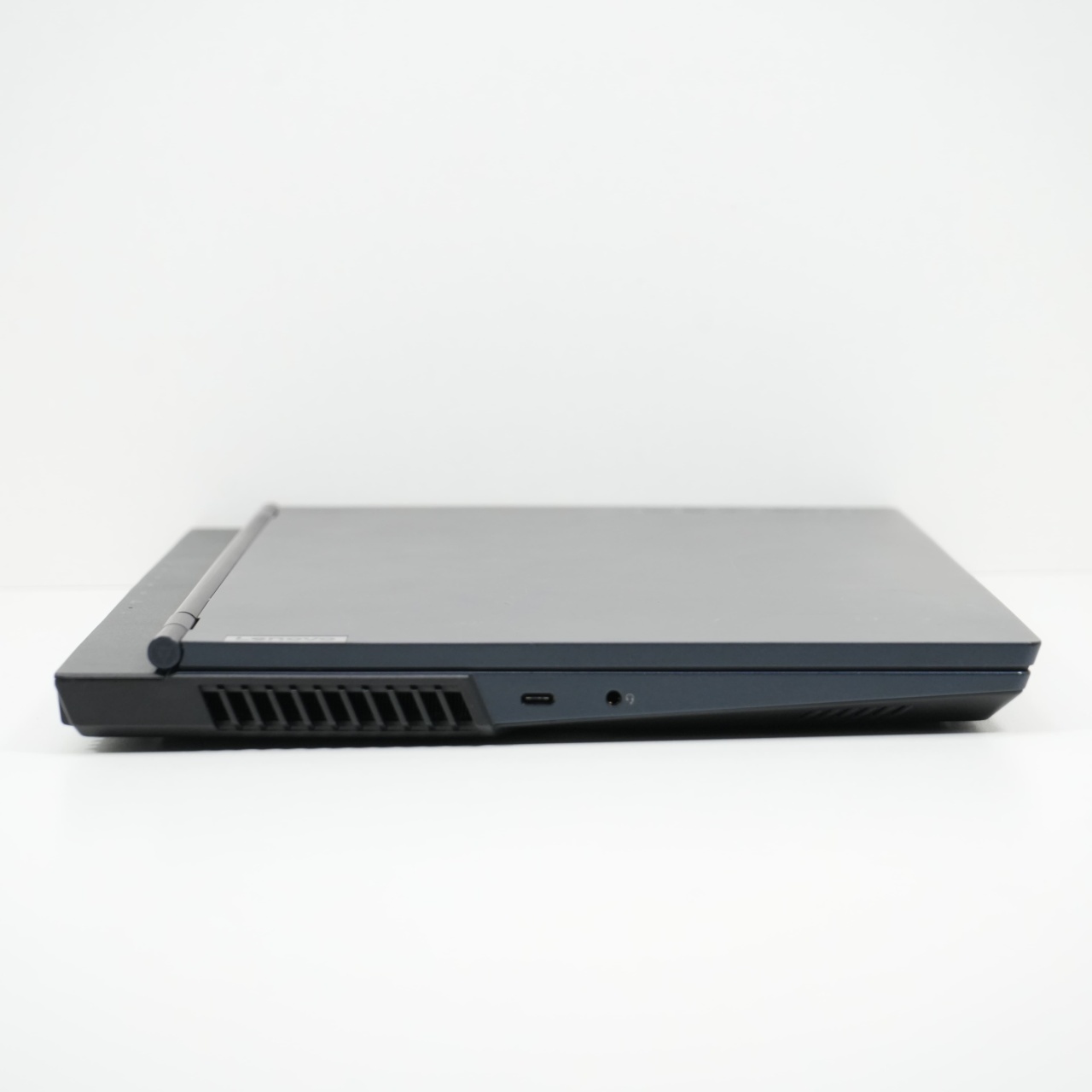 Laptop Lenovo Legion 5 15ach6h, AMD Ryzen 5 5600H, 15.6", Rezolutie FullHD, 165Hz, 8 GB DDR4, SSD de 512 GB, Nvidia GeForce RTX 3060 - imagine 5