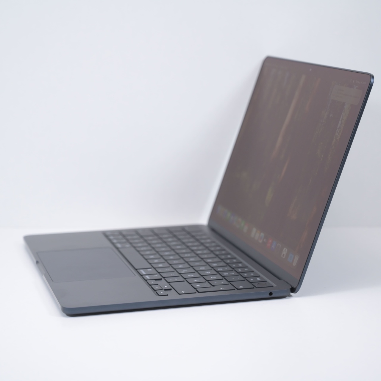 Laptop Apple MacBook Air A2681 (M2, 2022), Apple M2, 13.6