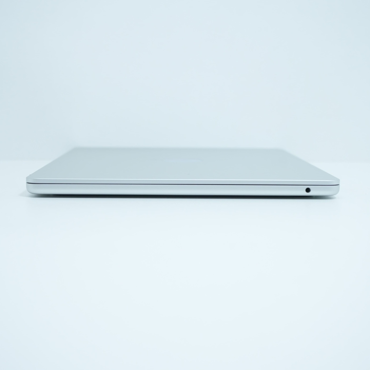 Laptop Apple Macbook Air A2681 (m2, 2022), Apple M2, 13.6", Rezolutie 2560 x 1664, 8 GB DDR5, SSD de 512 GB, Apple M2 - imagine 5