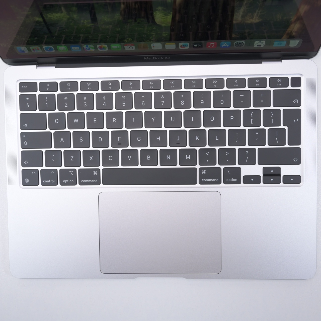 Laptop Apple Macbook Air M1 2020 (A2337), Apple M1, 13.3