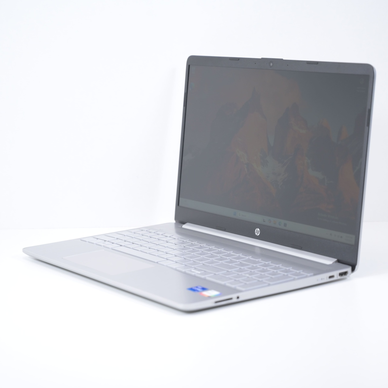 Laptop HP 15s-fq2009nq, Intel Core i7-1165G7, 15.6