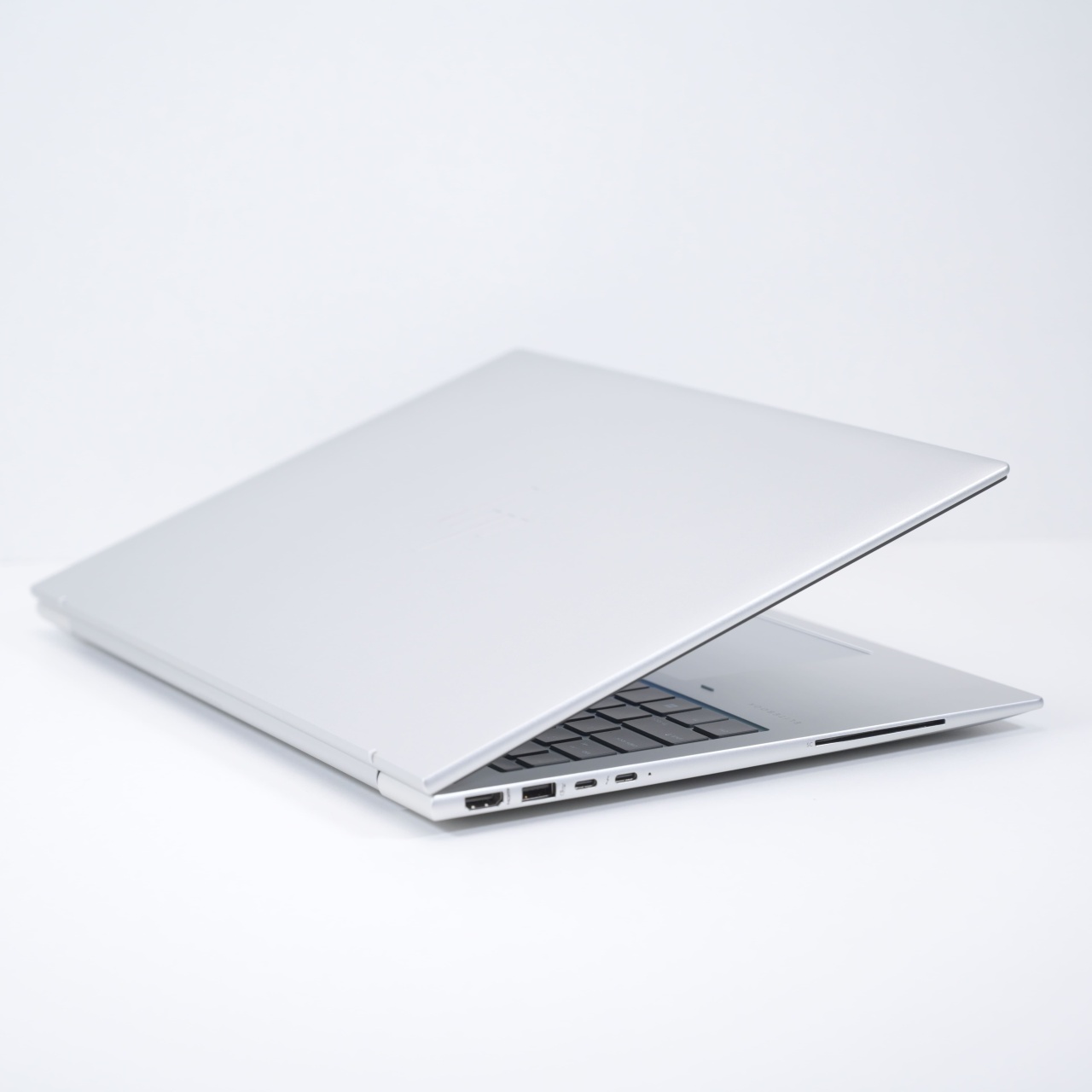 Laptop HP Elitebook 860 G11 - 2 | YEO