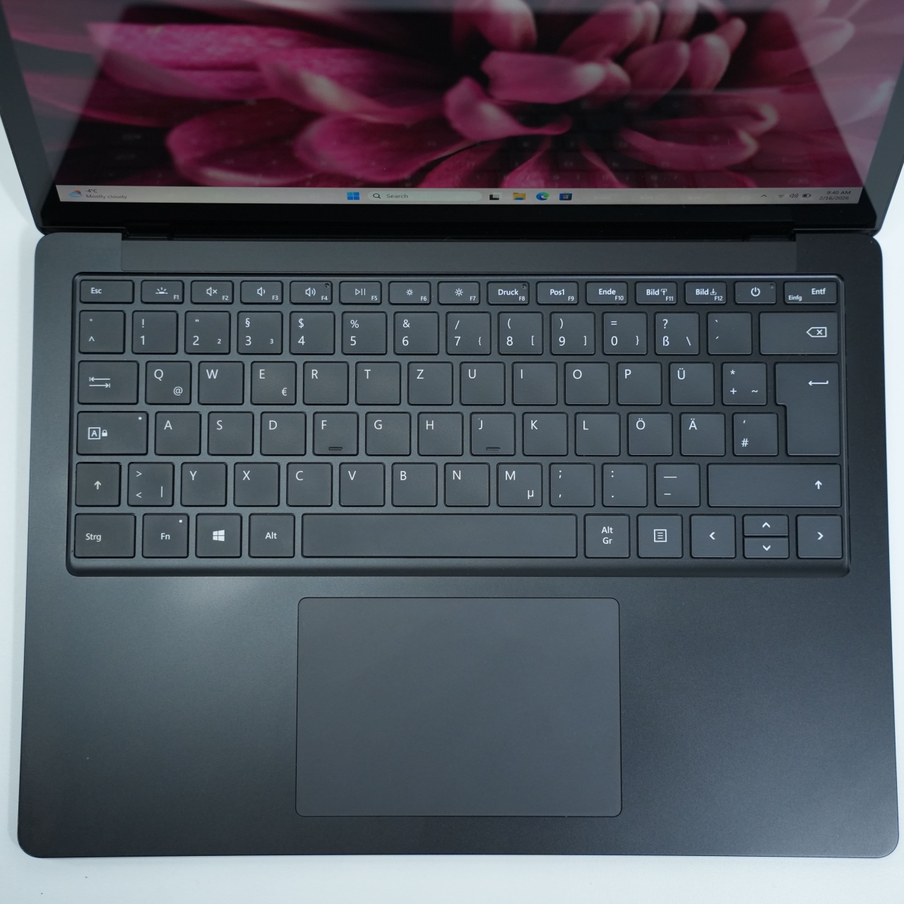 Laptop Microsoft Surface Laptop 4, Intel Core i7-1185G7, 13.5", Rezolutie 2256 x 1504, 16 GB DDR5, SSD de 256 GB, Intel Iris Xe Graphics - imagine 4
