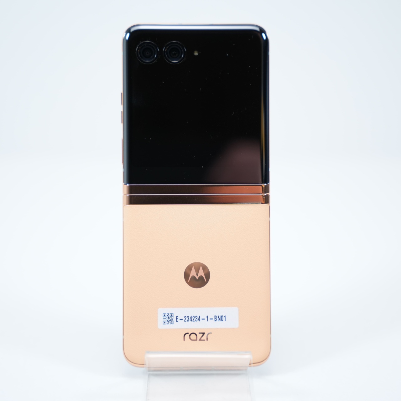Telefon Motorola Razr 40 Ultra 256GB - 3 | YEO