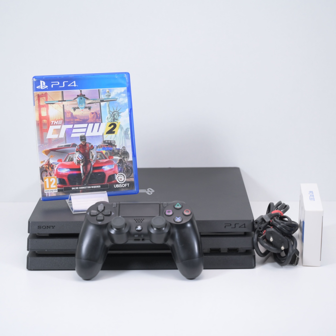 おもちゃ PlayStation4 Pro 1TB Consola Playstation 4 Pro 1TB, 1 maneta, 1 joc