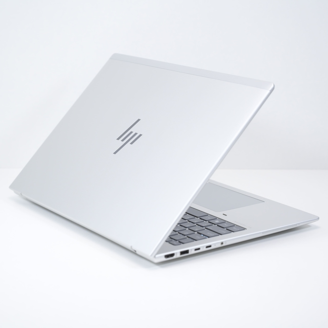 Laptop HP EliteBook 660 G11 - 2 | YEO