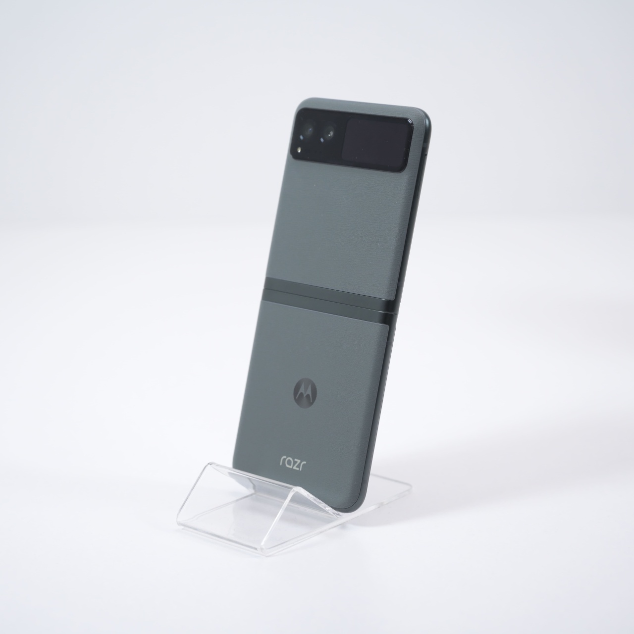 Telefon Motorola Razr 40 256GB - 1 | YEO