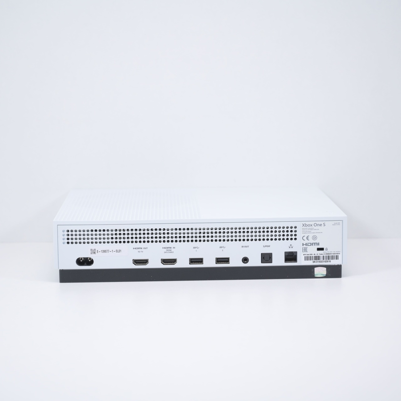 Consola Xbox One S 1TB - 4 | YEO