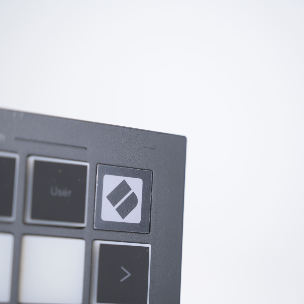 Controler Midi Launchpad Mini [MK3] - 4 | YEO