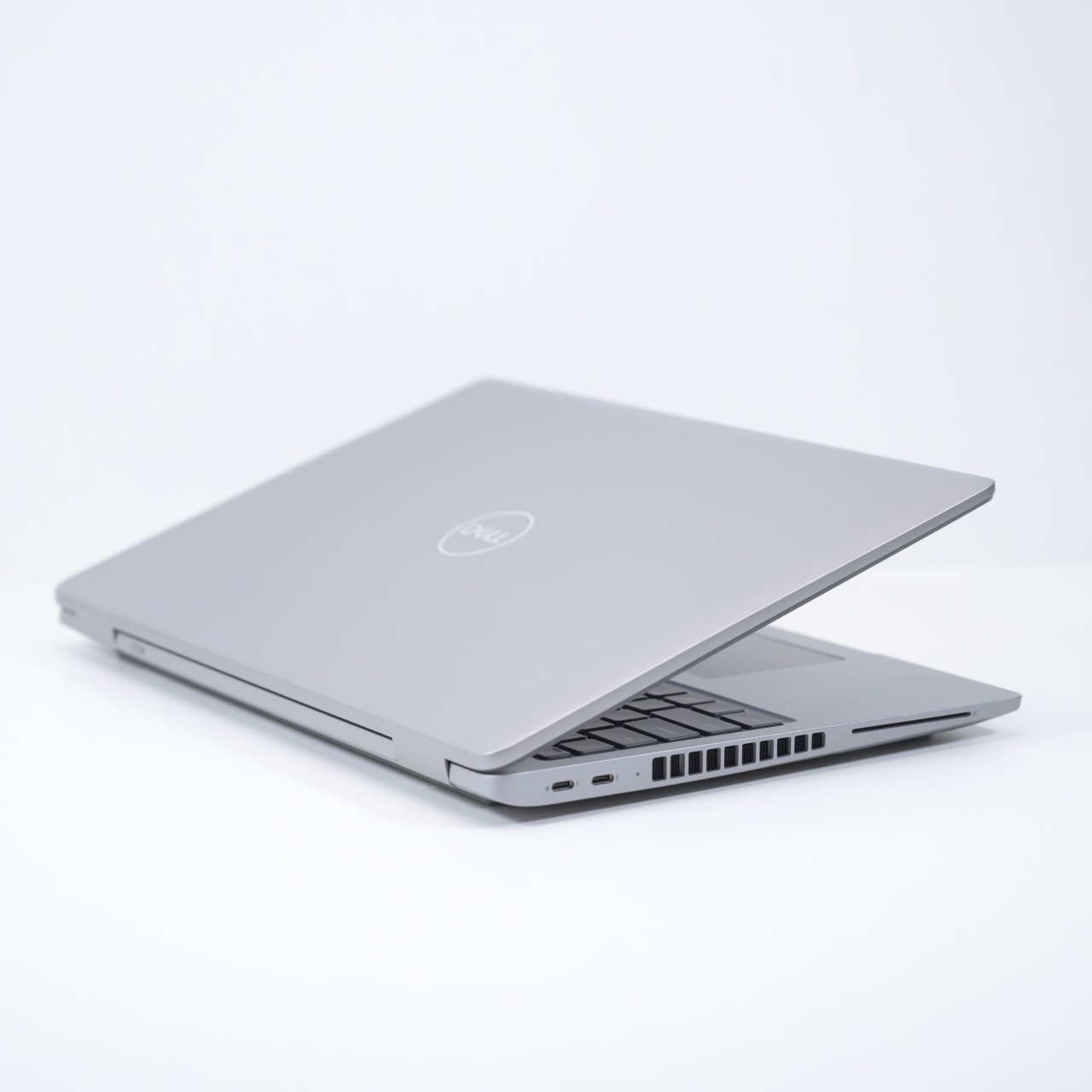 Laptop Dell Latitude 5550 - 2 | YEO
