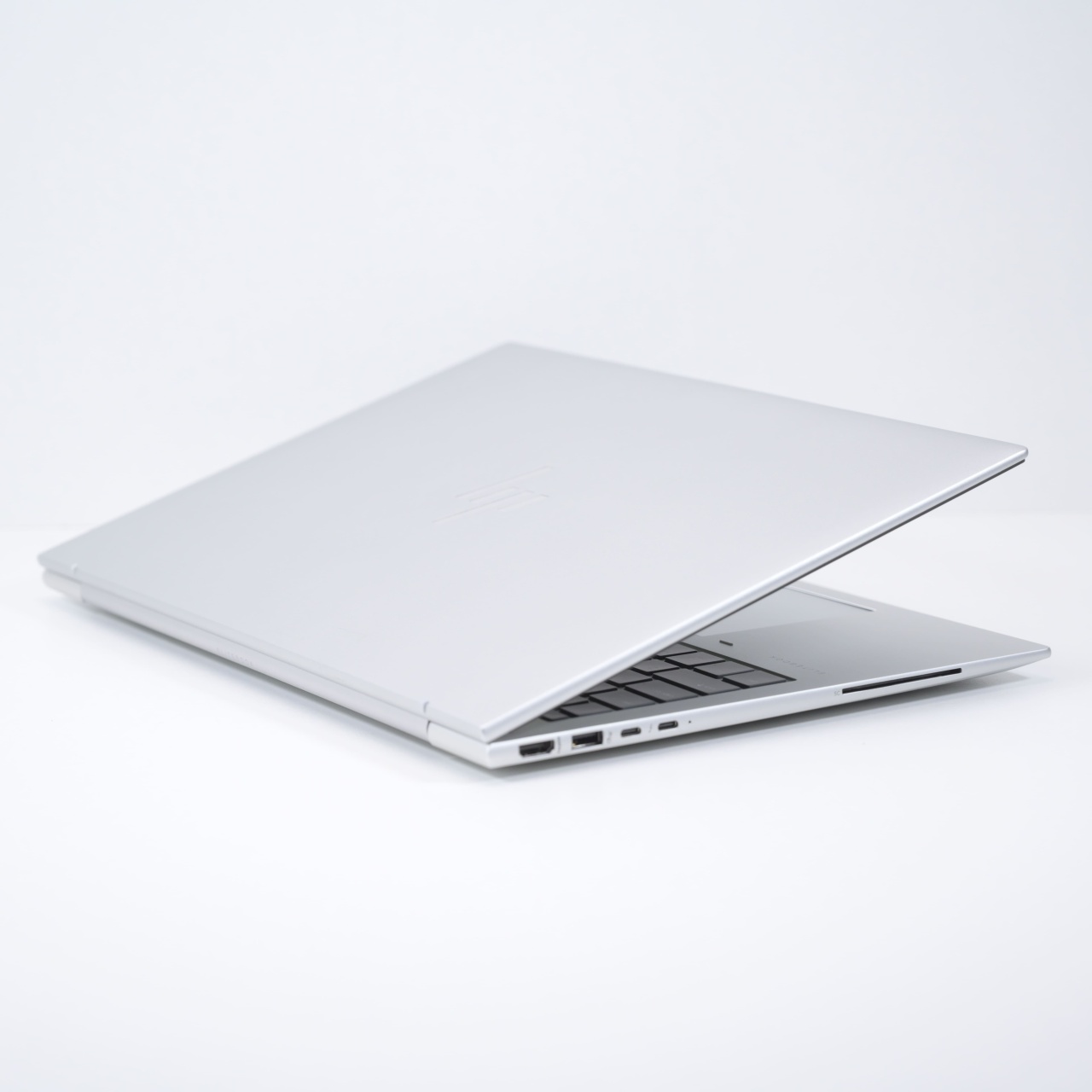 Laptop HP Elitebook 860 G11 - 2 | YEO