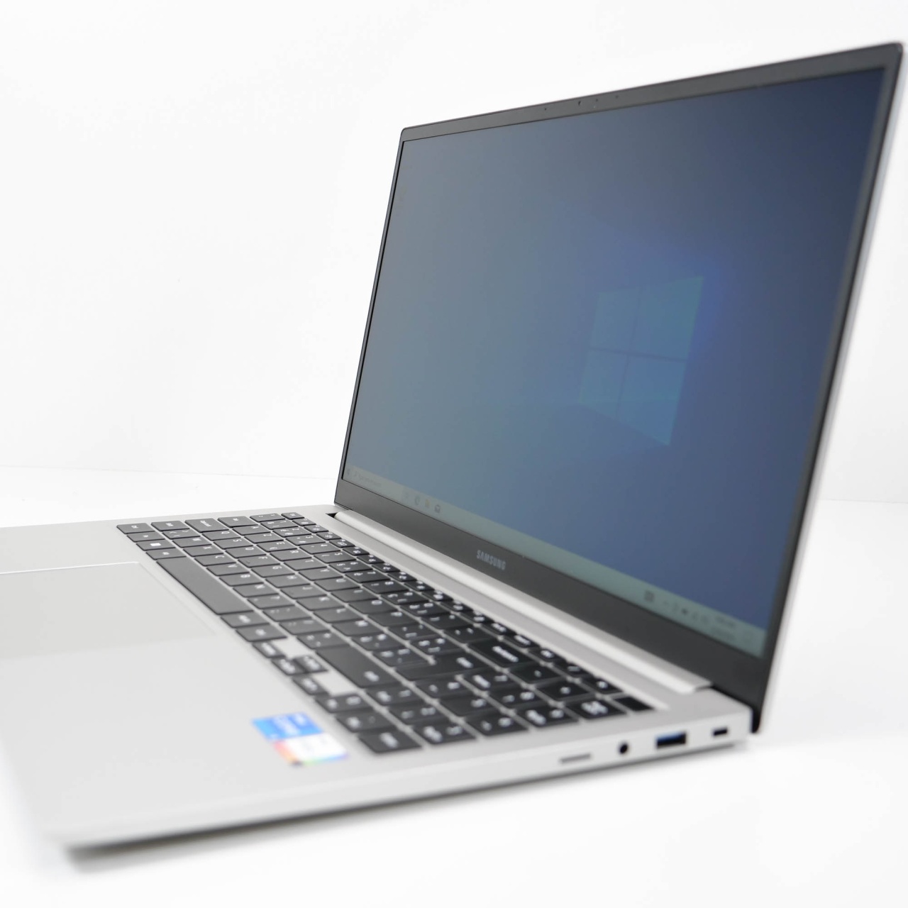 Laptop Samsung Galaxy Book 2 (NP750XED-KC1BE) - 2 | YEO