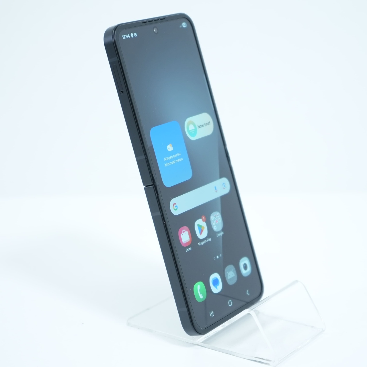 Telefon Samsung Galaxy Z Flip7 FE 256GB, Black - imagine 4