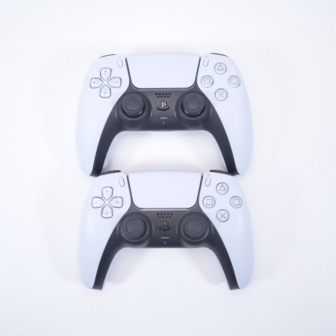 Consola Playstation 5 Pro Digital - 4 | YEO