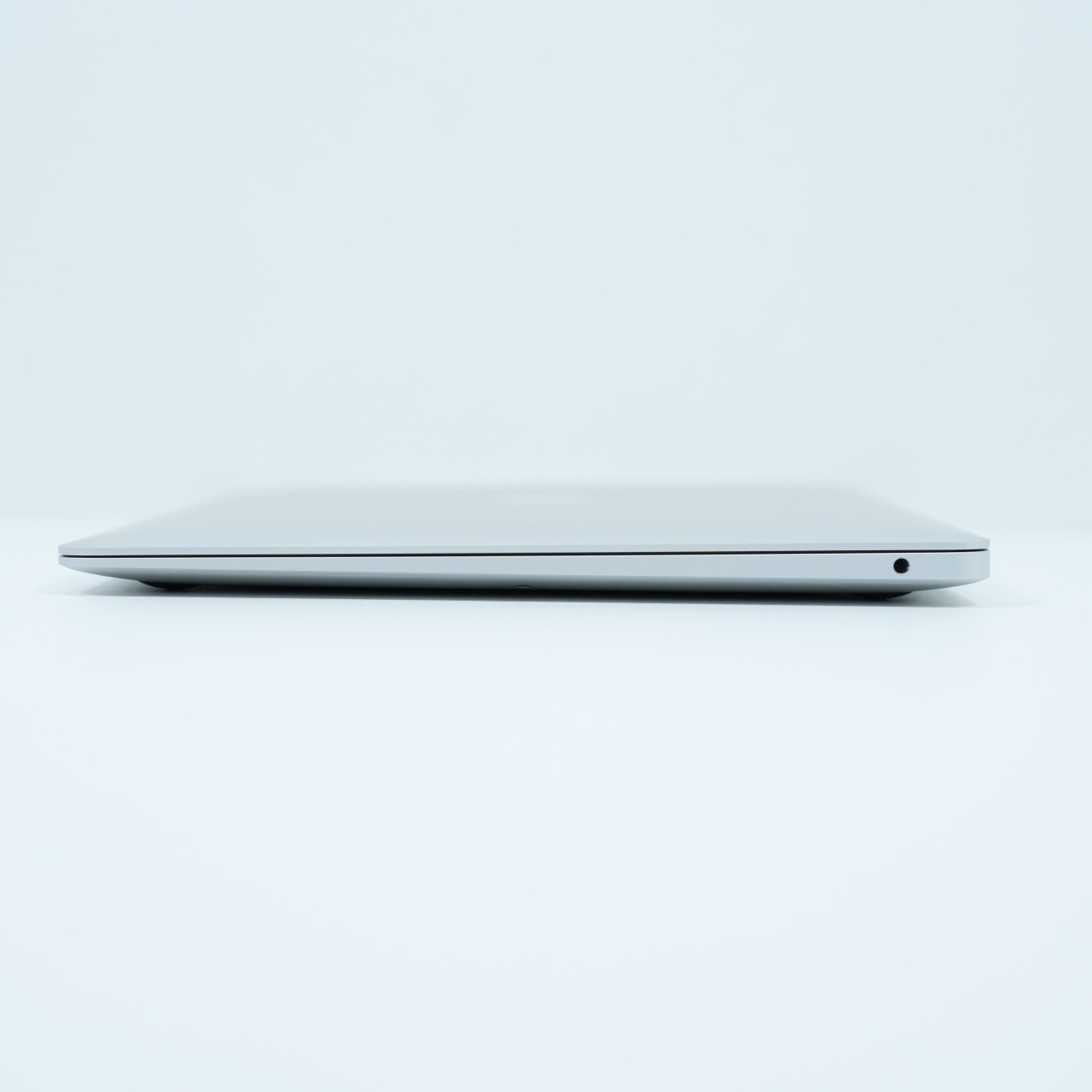 Laptop Apple MacBook Air 13 M1 (2020), Ecran de 13.3