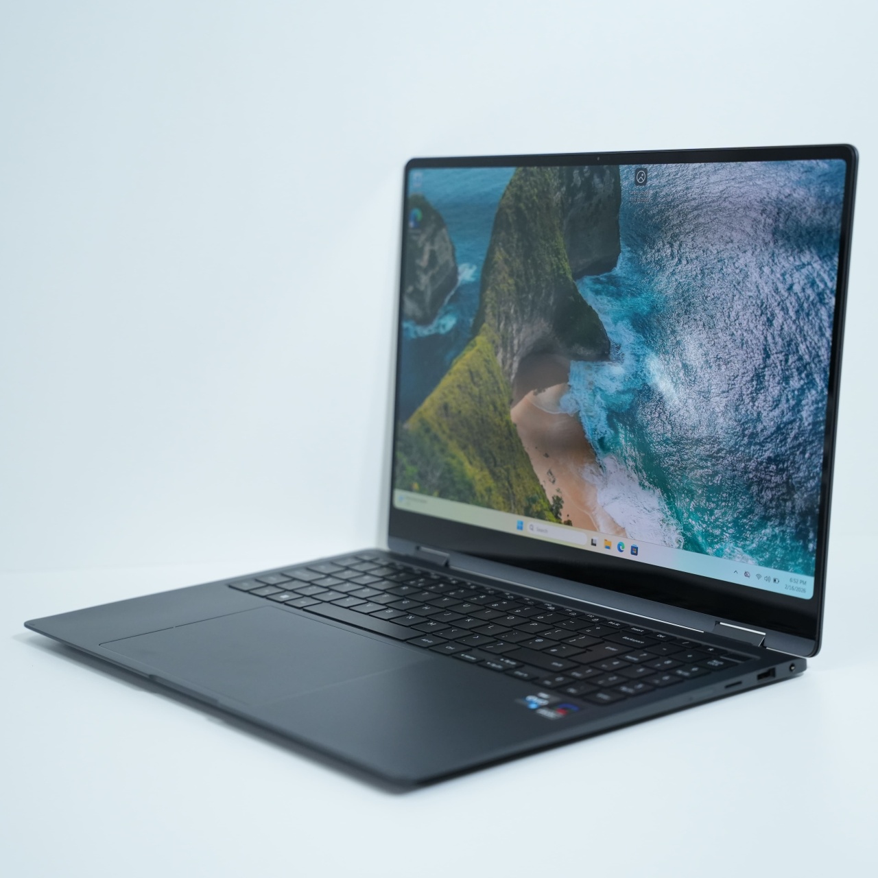 Laptop Samsung Galaxy Book3 Pro 360 5G (NP965QFG), Intel Core i5-1340P, Rezolutie 2880 x 1800, 16", Touchscreen, 120Hz, 8 GB DDR5, SSD de 256 GB, Intel Iris Xe Graphics - imagine 2