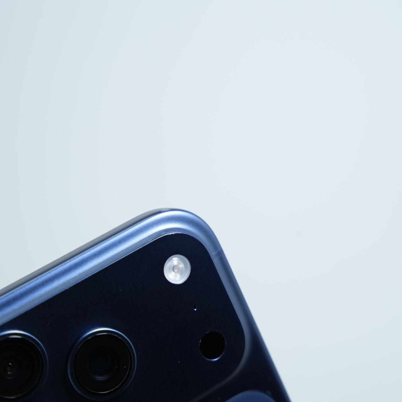 Telefon Apple Iphone 17 Pro 512GB, Deep Blue - imagine 5