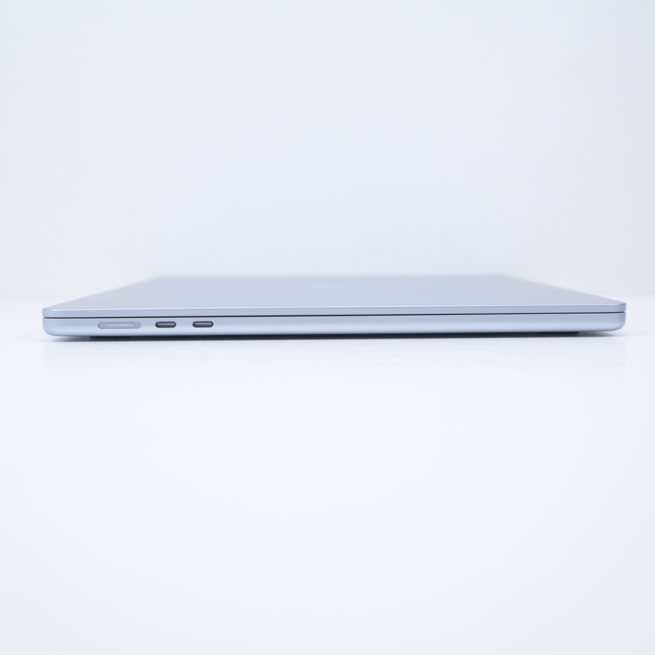 [ベイビーボス様]MacBook Air 15 M4 / Apple MacBook Air 15.3インチ Liquid Retinaディスプレイ Early 2025