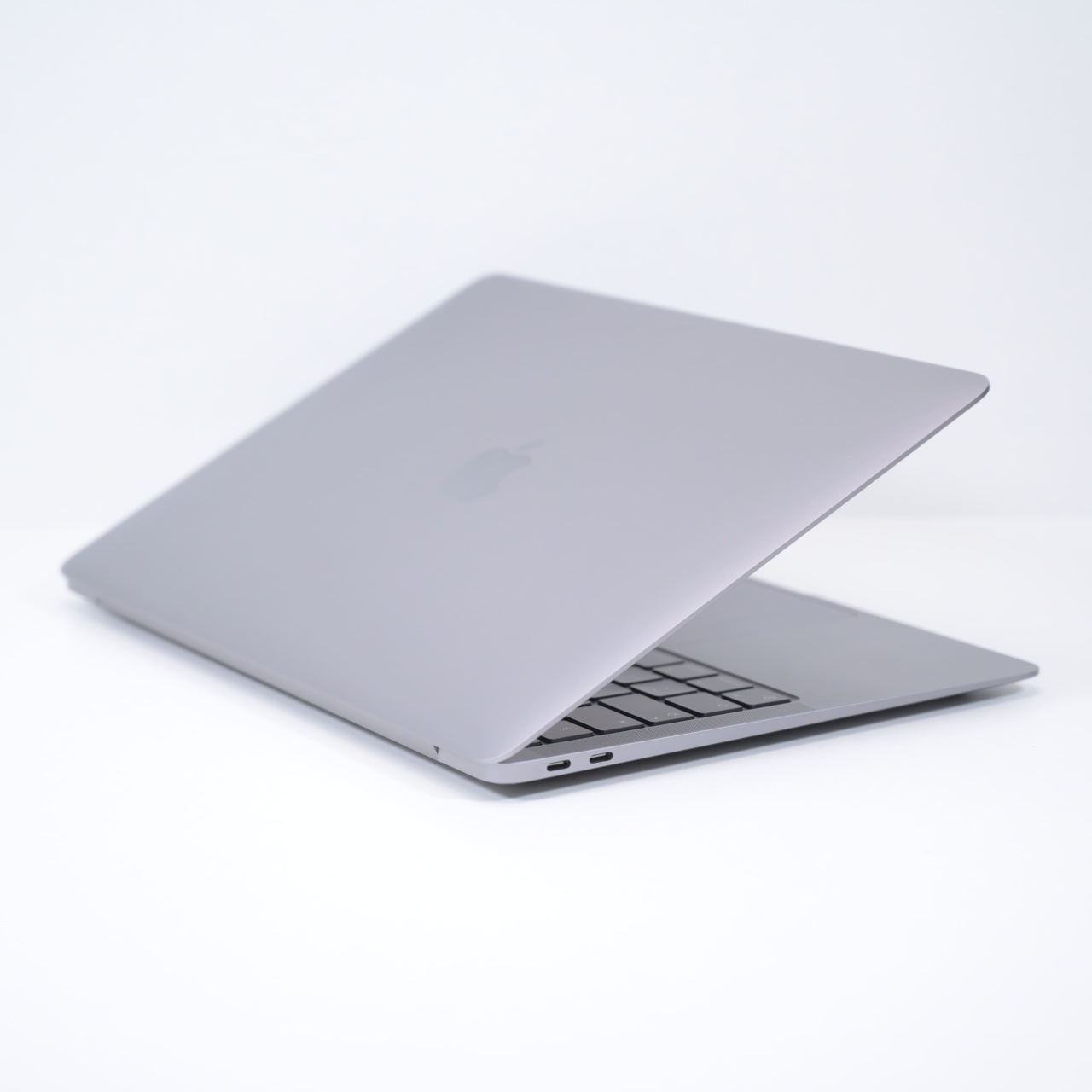 Laptop Apple Macbook Air M1 2020 (a2337), Apple M1, 13.3