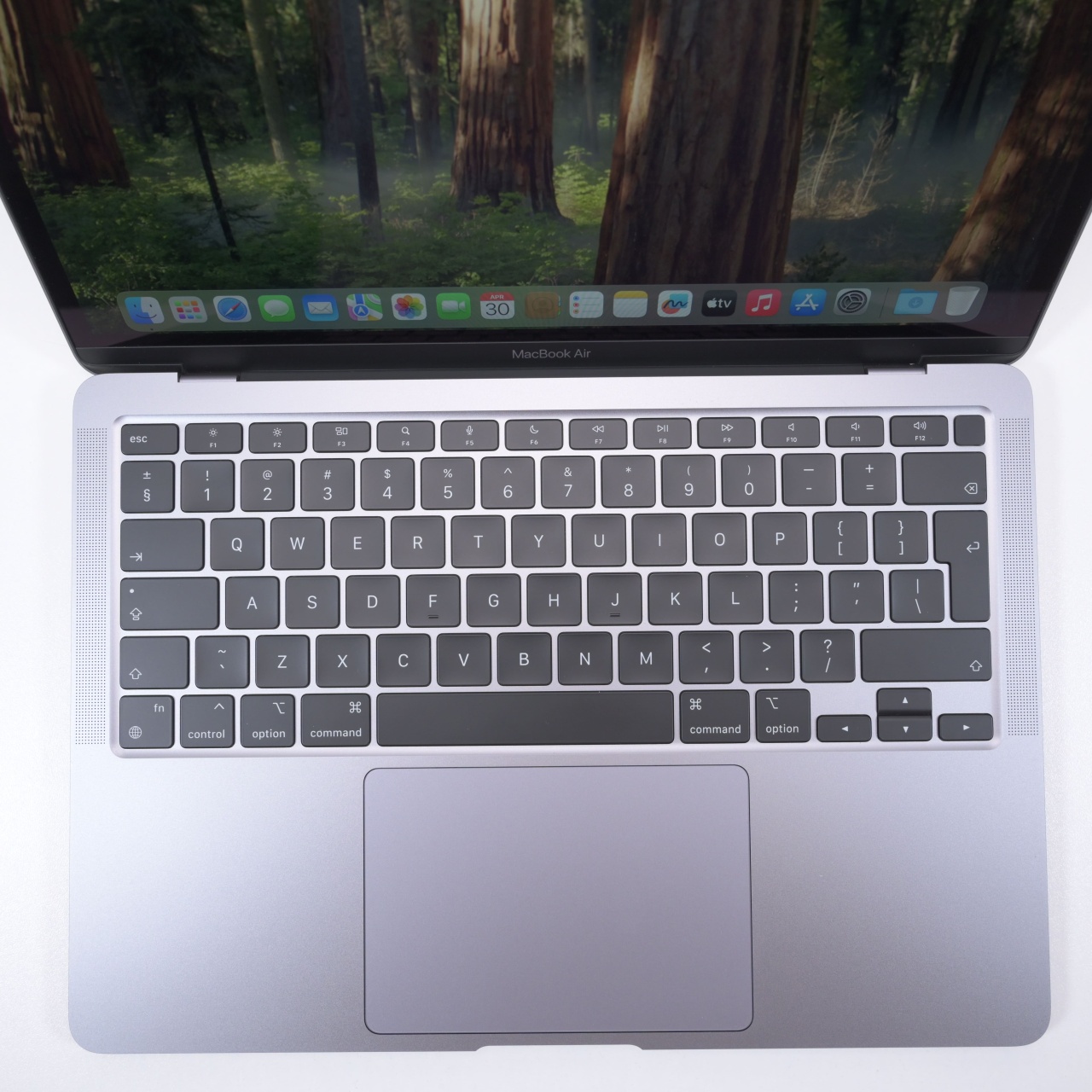 Laptop Apple Macbook Air M1 2020 (A2337) - 2 | YEO