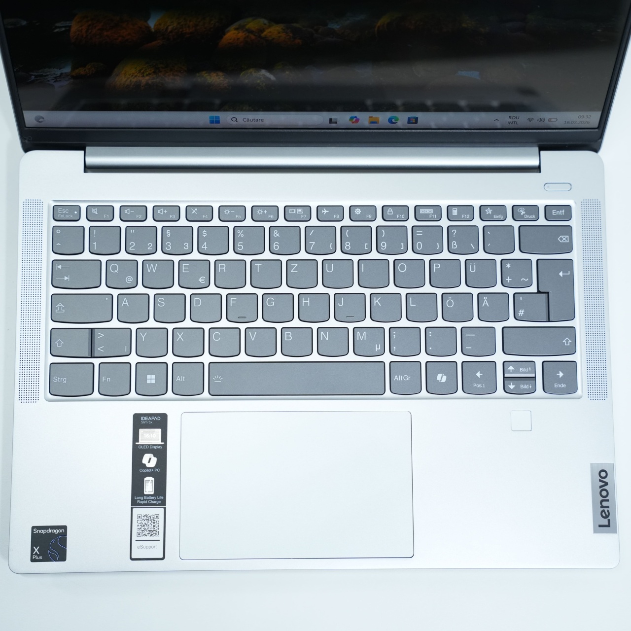 Laptop Lenovo IdeaPad Slim 5 14Q8X9, Snapdragon X Plus, 14", Rezolutie 1920 x 1200, 16 GB DDR5, SSD de 512 GB, Adreno X1-45 - imagine 4