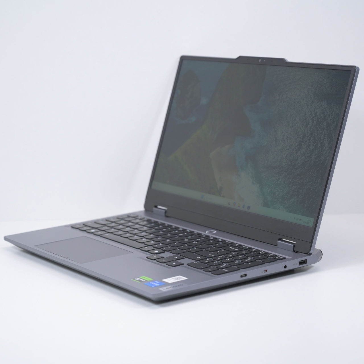 Laptop Lenovo LOQ 15IAX9, Intel Core i5-12450HX, 15.6