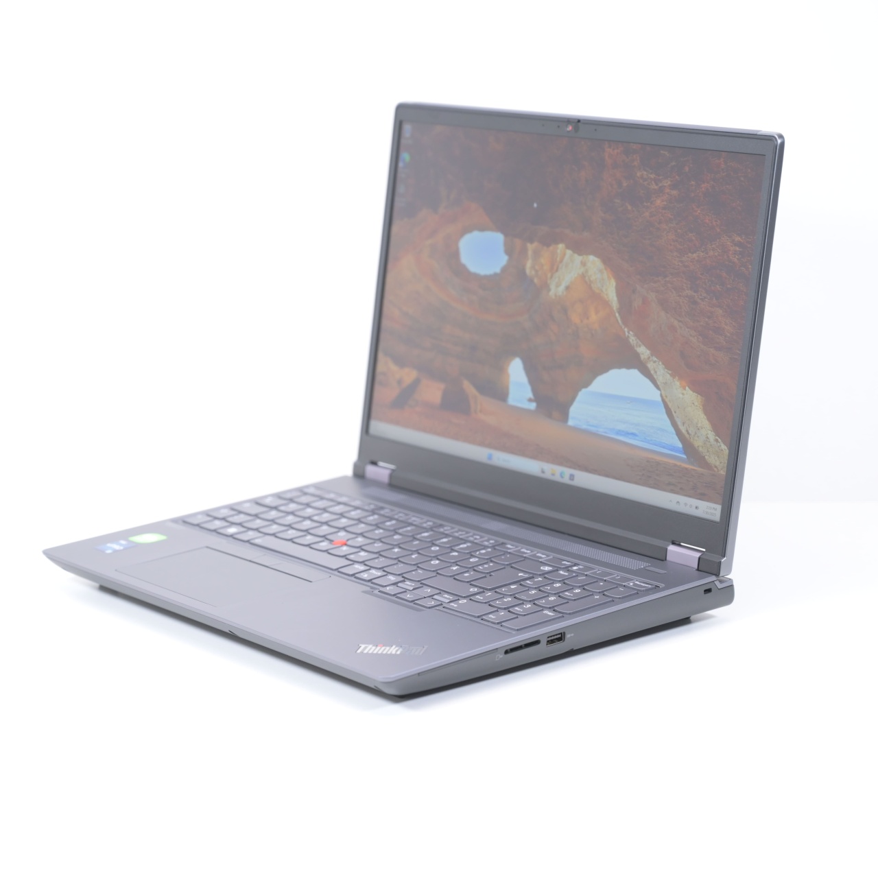 Laptop Lenovo ThinkPad P16 Gen 2, Intel Core i7-13850HX, Ecran de 16
