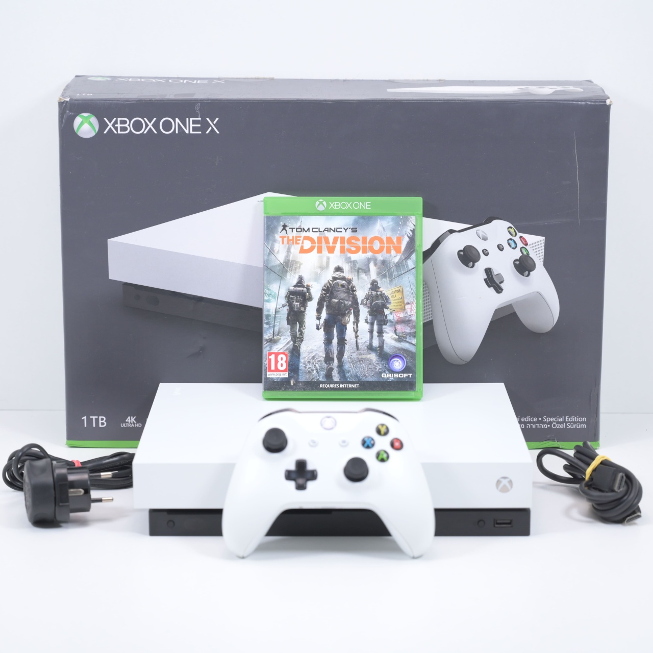 Consola Xbox One X 1TB, 1 maneta