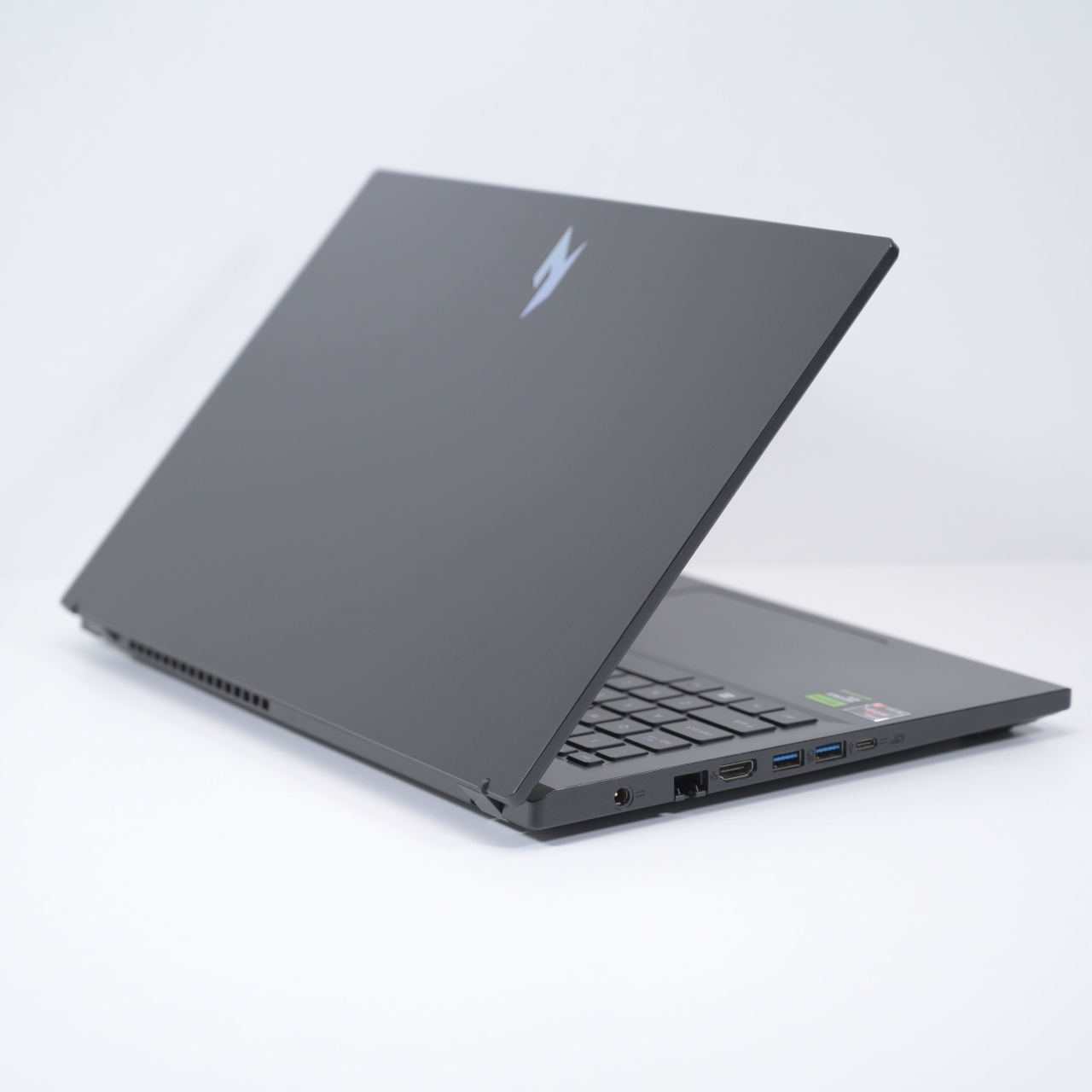 Laptop Acer Nitro V 15 (ANV15-41-R86L), AMD Ryzen 5 7535HS, 15.6
