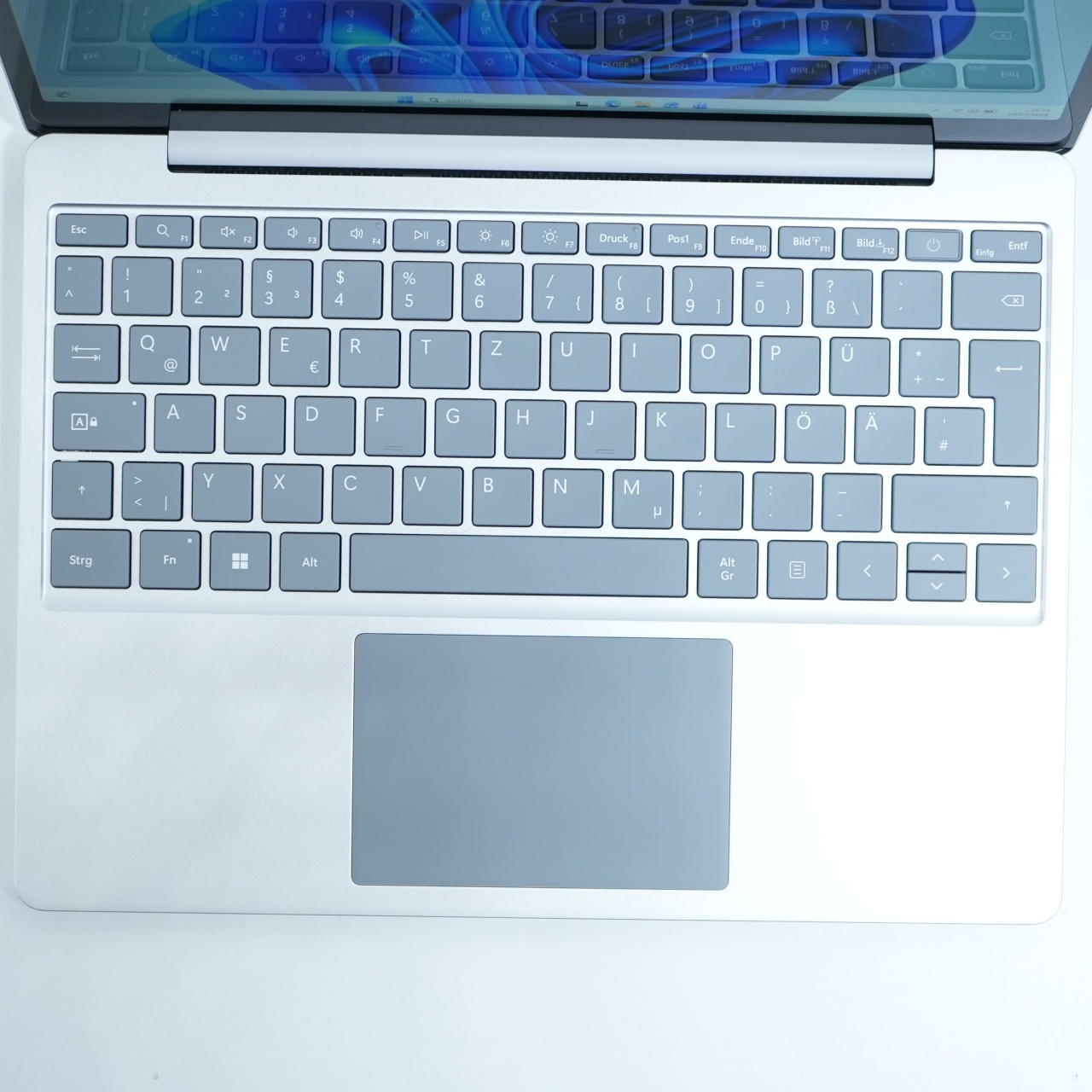 Laptop Microsoft Surface Go 3, Intel Core i5-1235U, Rezolutie 2048 X 1280, 12.4'', 8 GB DDR5, SSD de 256 GB, Intel Iris Xe Graphics - imagine 4