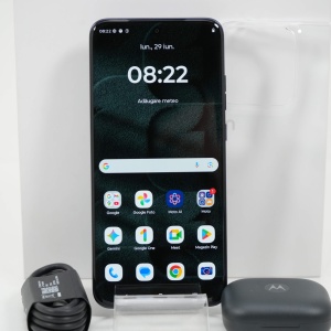 Telefon Motorola Edge 70 Fusion 256GB FIFA Edition - Img 2