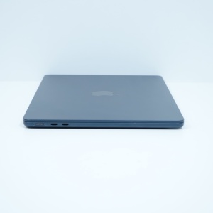Laptop Apple Macbook Air A2681 (M2, 2022), Apple M2, 13.6