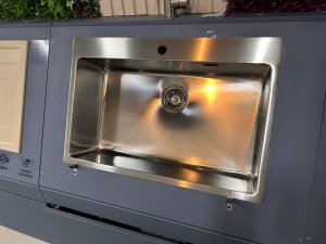 Čelična sudopera INOX sa jednim koritom – Dimenzije 770x500x200 mm