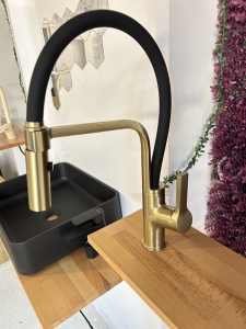 Set: Granitna sudopera Ulgran U507 + slavina SanDonna Andra Gold-Black - Img 4