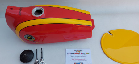 BULTACO PURSANG MK7 COMPLETE BODY KIT GAS TANK AND SIDE PANELS + NUMBER PLATE MODEL 121 BULTACO PURSANG GAS TANK NEW BULTACO PURSANG BODY KIT BULTACO PURSANG MK7 360 - Img 3