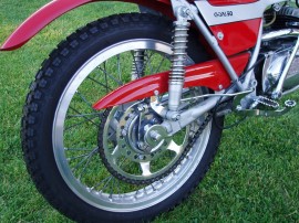 BULTACO CHISPA CHAIN GUARD NEW - Img 2